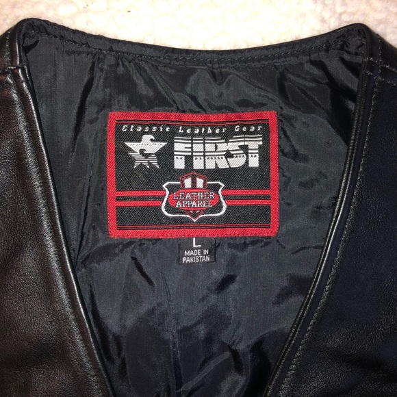 Womens Leather Motorcycle Biker Vest - Picture 4 of 4